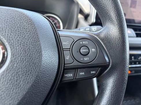Certified 2024 Toyota RAV4 XLE FWD image 25
