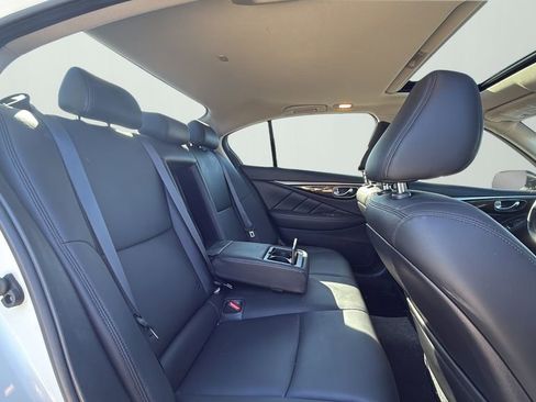 Used 2018 INFINITI Q50 Luxe image 10
