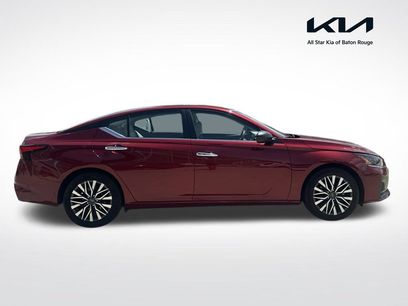 Used 2025 Nissan Altima 2.5 SV