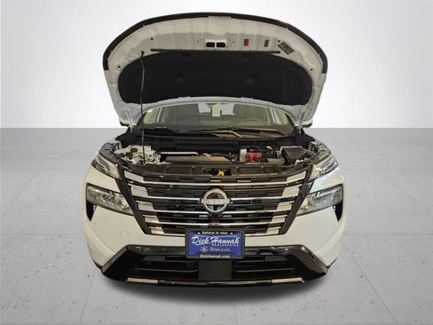 New 2026 Nissan Rogue Platinum w/ Platinum Premium Package image 4