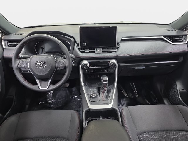 Used 2023 Toyota RAV4 SE w/ Weather & Moonroof Package AWD/4WD image 9