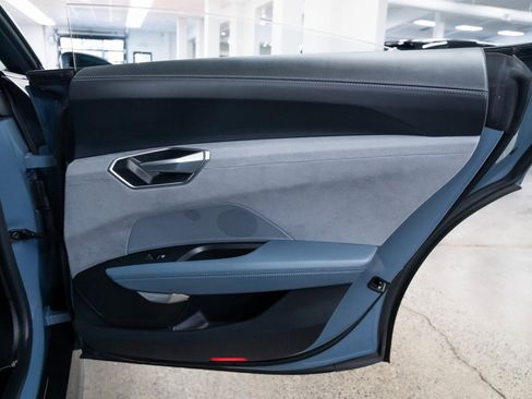Used 2022 Audi e-tron GT Prestige w/ Prestige Package image 21