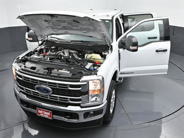 Certified 2026 Ford F350 XLT w/ FX4 Off-Road Package AWD/4WD image 48