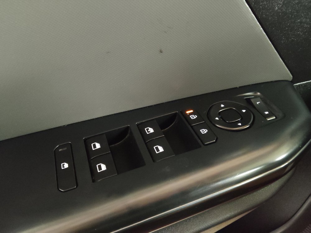 Used 2025 Kia K4 FWD image 27