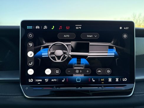 New 2026 Volkswagen Tiguan SE image 20