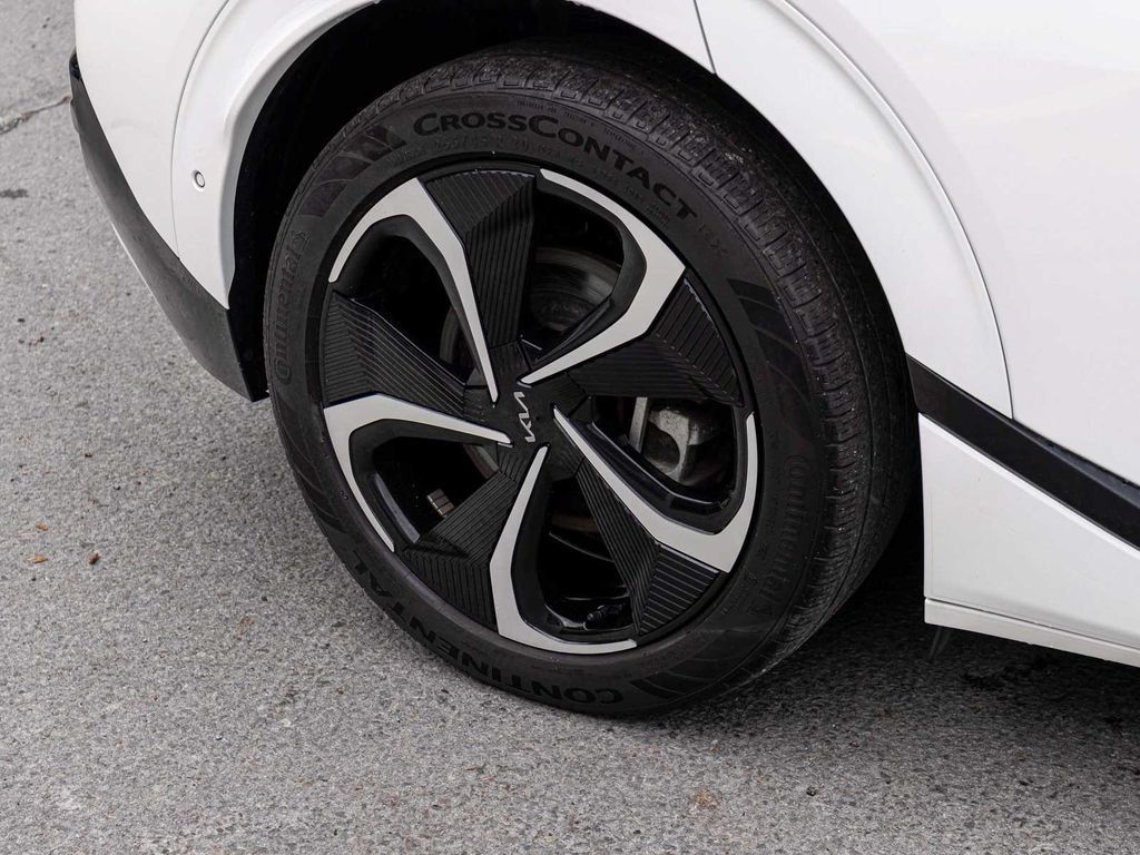 Used 2023 Kia EV6 GT-Line AWD/4WD image 10