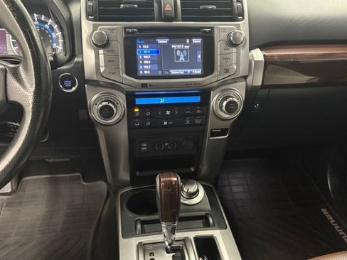 Used 2016 Toyota 4Runner Limited AWD/4WD image 22