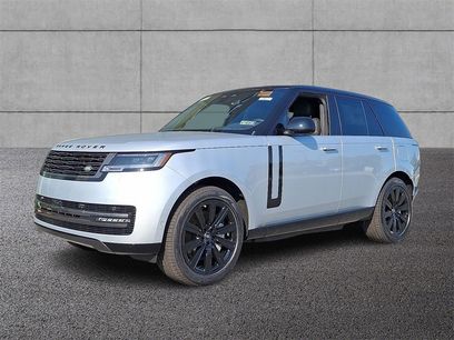 New 2025 Land Rover Range Rover SE