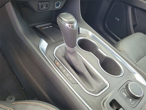 Used 2019 Chevrolet Traverse Premier w/ Driver Confidence II Package image 33