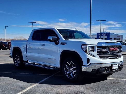 New 2026 GMC Sierra 1500 SLT w/ SLT Premium Plus Package AWD/4WD image 4