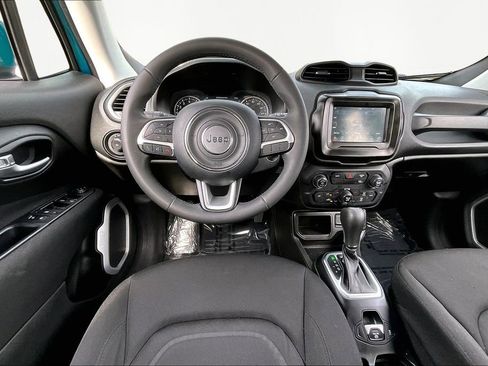 Used 2021 Jeep Renegade Latitude image 8