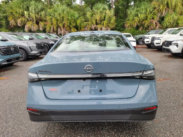 New 2027 Nissan Sentra SL w/ Floor Mat Package FWD image 6