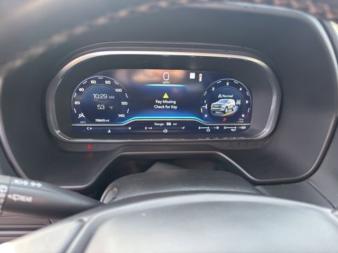 Used 2023 Chevrolet Tahoe LT w/ Luxury Package image 6