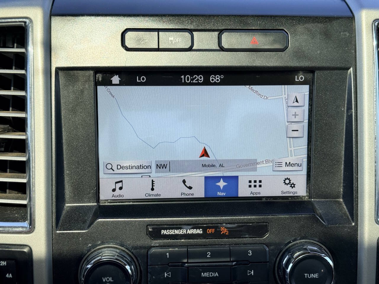 Used 2016 Ford F150 Lariat AWD/4WD image 19