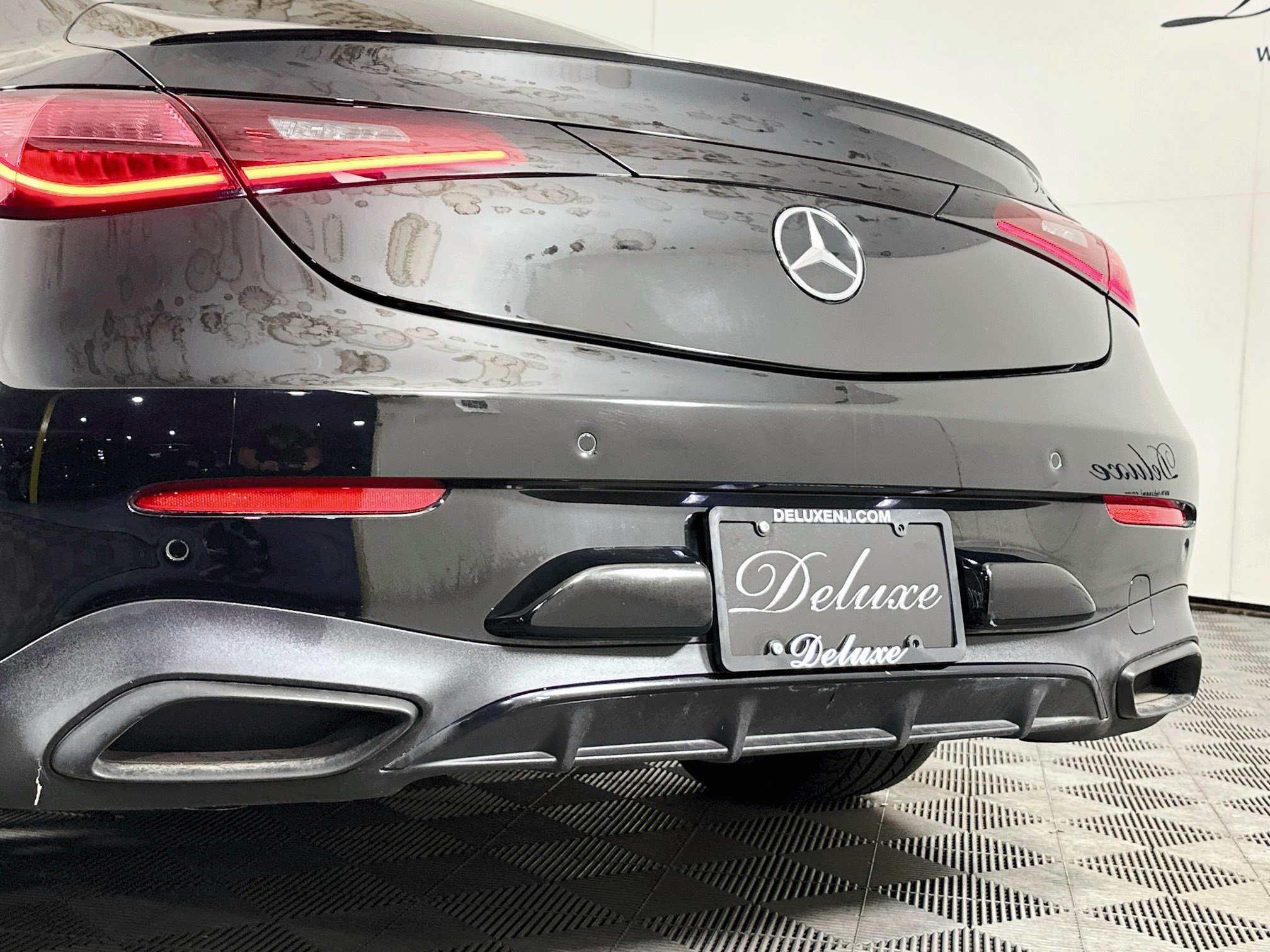 Used 2024 Mercedes-Benz CLE 300 4MATIC Coupe image 23