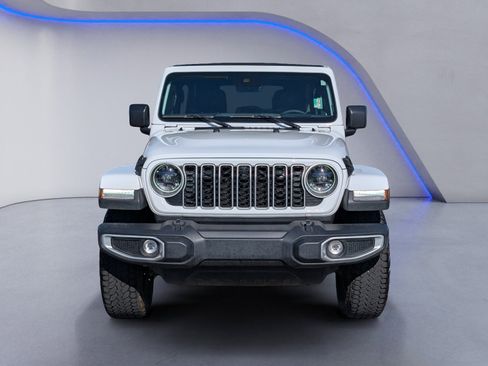 Used 2025 Jeep Wrangler Sahara w/ Safety Group image 3