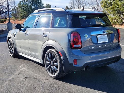 Used 2019 MINI Cooper Countryman SE w/ Premium Package image 3
