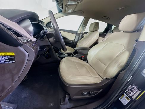 Used 2017 Hyundai Santa Fe Sport 2.0T FWD image 13