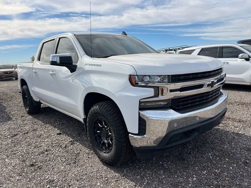 Used 2020 Chevrolet Silverado 1500 LT w/ All-Star Edition image 2