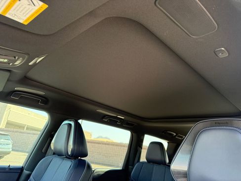 New 2026 INFINITI QX80 4WD image 14