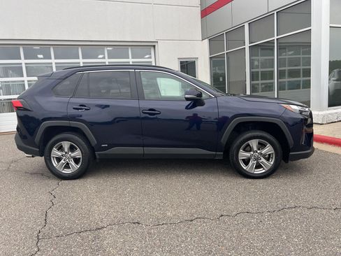 Used 2024 Toyota RAV4 XLE AWD/4WD image 24