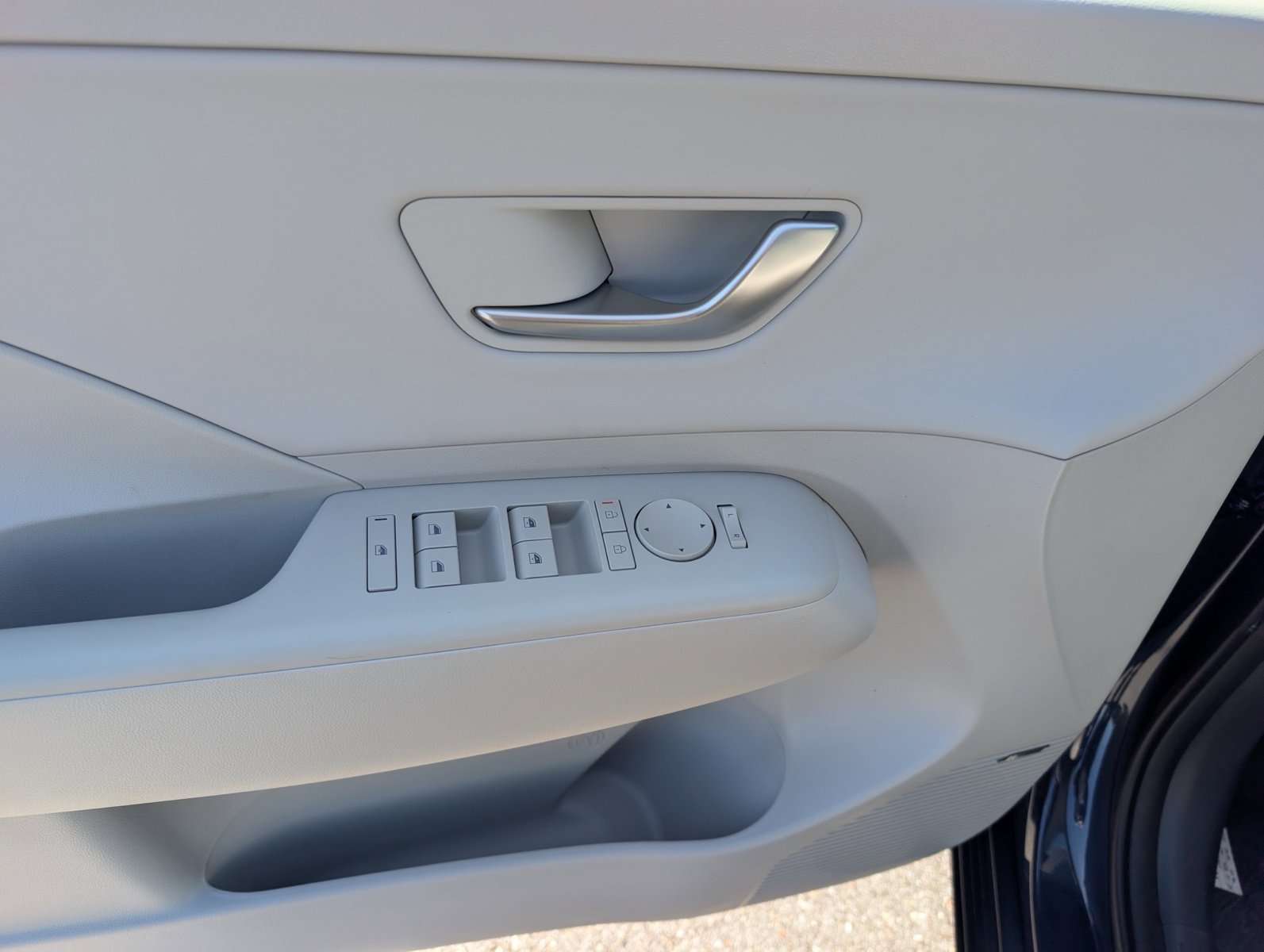 New 2026 Hyundai Kona Limited AWD/4WD image 16
