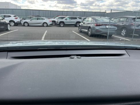 Used 2025 Toyota Camry LE image 18