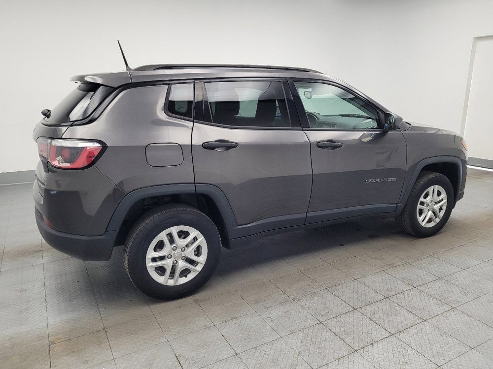 Used 2018 Jeep Compass Sport AWD/4WD image 10