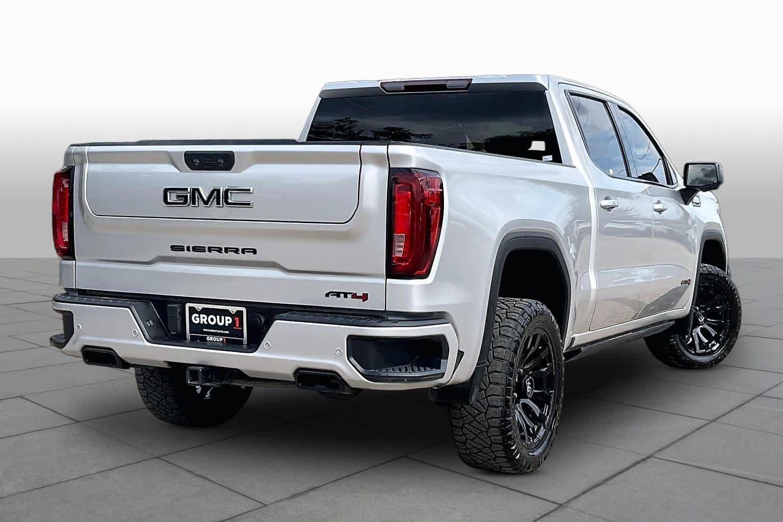 Used 2022 GMC Sierra 1500 AT4 w/ Sierra Safety Plus Package AWD/4WD image 13