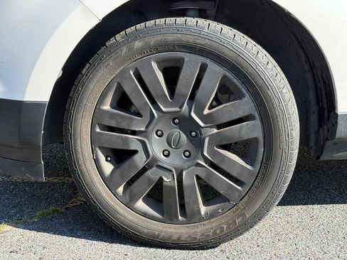 Used 2010 Ford Edge Limited FWD image 8