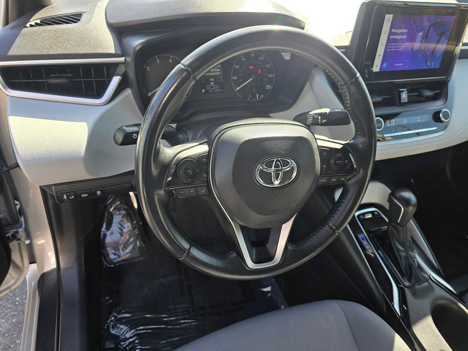 Used 2024 Toyota Corolla SE FWD image 23