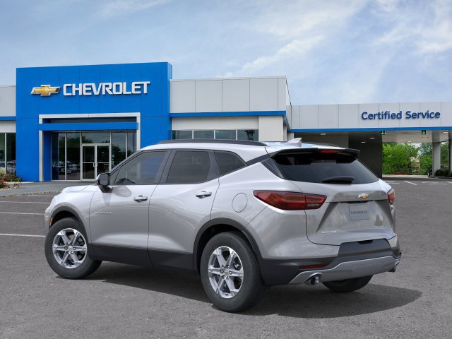 New 2026 Chevrolet Blazer LT w/ Convenience Package FWD image 3