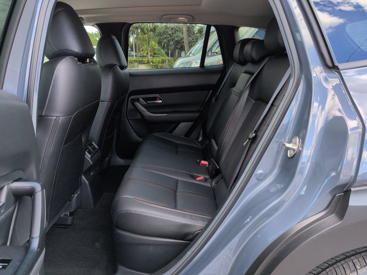 Used 2025 MAZDA CX-50 2.5 Hybrid w/ Weather Package AWD/4WD image 14