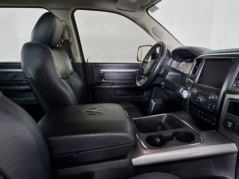 Used 2018 RAM 1500 Sport w/ Sport Premium Group image 28