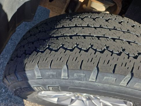 Used 2010 Chevrolet Silverado 1500 LT image 24