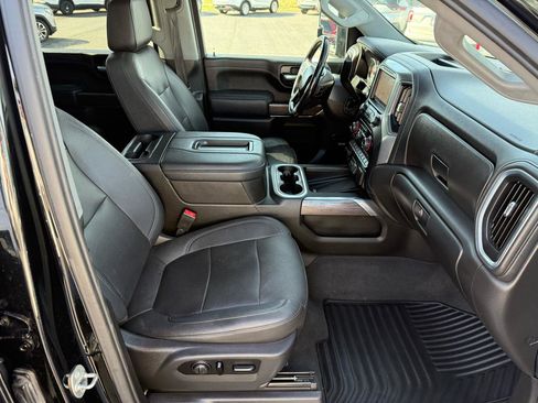 Used 2021 Chevrolet Silverado 2500 LTZ w/ LTZ Plus Package image 16