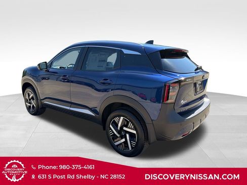 New 2026 Nissan Kicks SV w/ SV Premium Package image 8