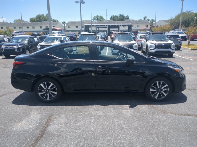 Used 2025 Nissan Versa SV w/ Trunk Package FWD image 5