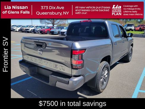 New 2025 Nissan Frontier SV image 3