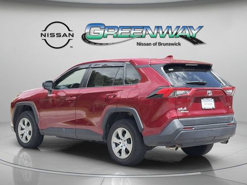 Used 2023 Toyota RAV4 LE FWD image 5