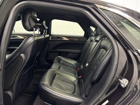 Used 2019 Lincoln MKZ Reserve image 11