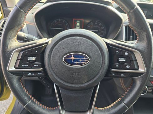 Used 2022 Subaru Crosstrek 2.0i Premium w/ Moonroof Package image 28