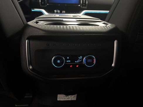 New 2026 Ford Expedition Max Platinum w/ Stealth Appearance Package AWD/4WD image 28