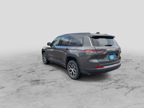 New 2025 Jeep Grand Cherokee L Limited image 6