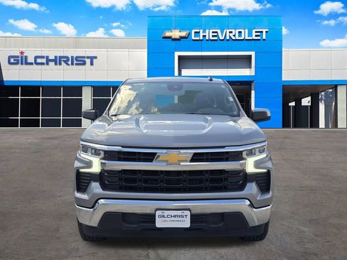Used 2024 Chevrolet Silverado 1500 LT RWD image 2