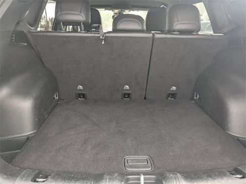 Used 2024 Jeep Compass Limited image 29