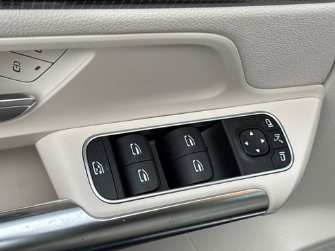 Certified 2023 Mercedes-Benz GLA 250 4MATIC image 13