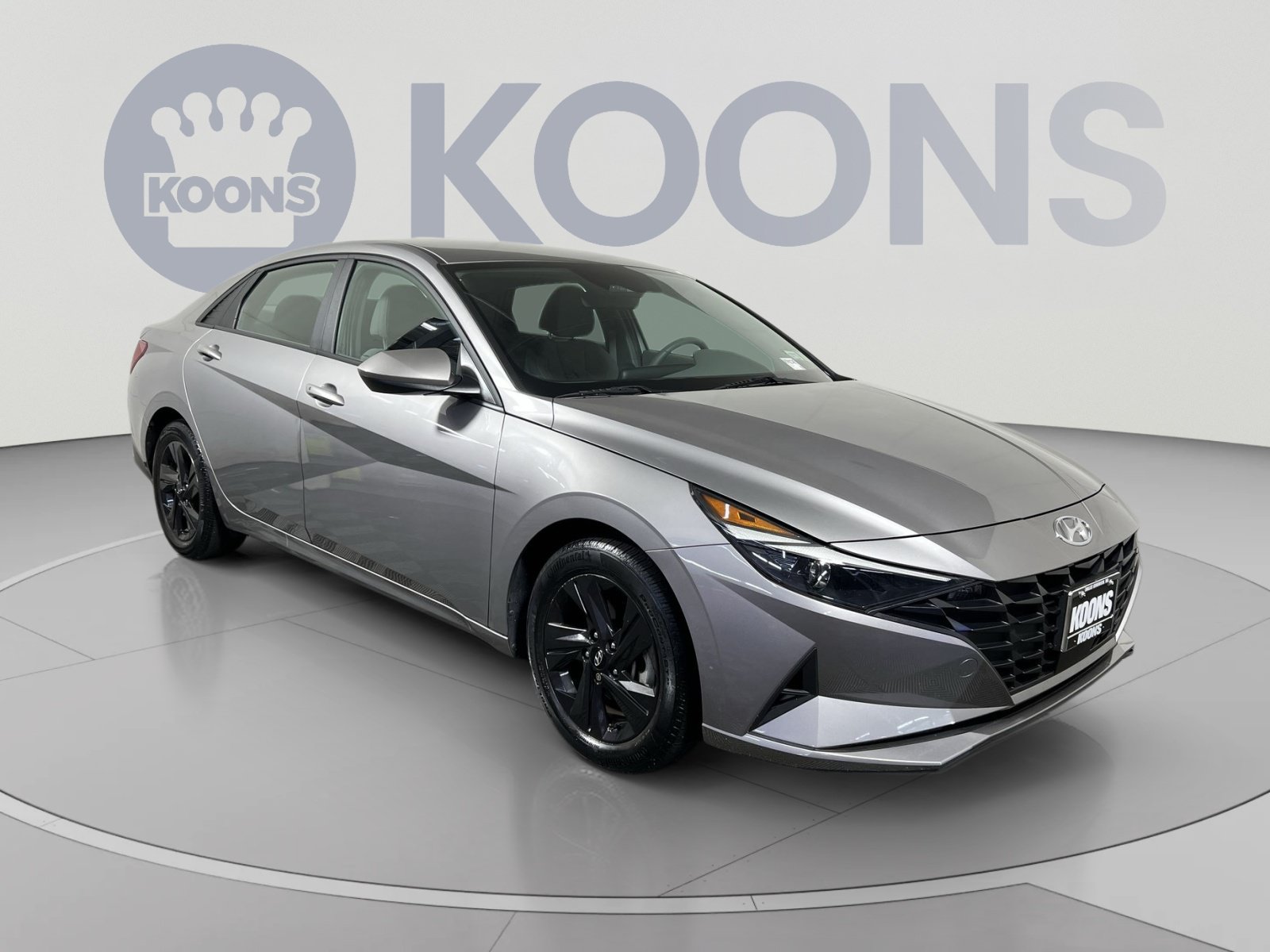 Used 2022 Hyundai Elantra SEL w/ Convenience Package FWD image 7