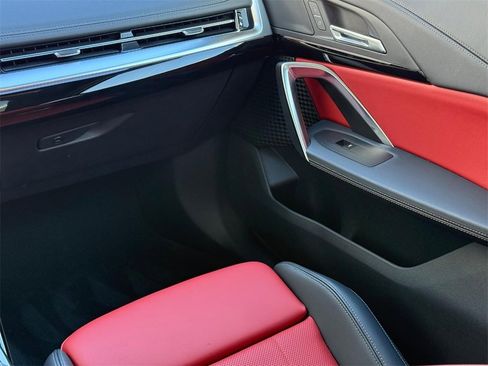 Used 2025 BMW X1 xDrive28i image 14