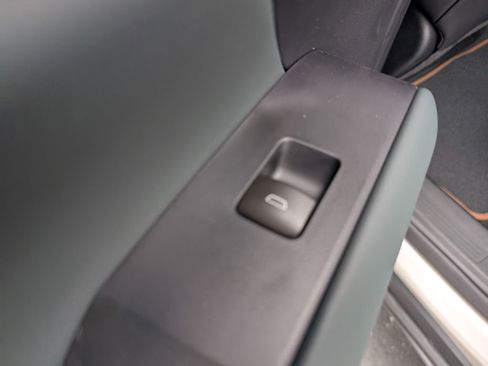 New 2026 GMC Terrain AT4 w/ Convenience Package III AWD/4WD image 11